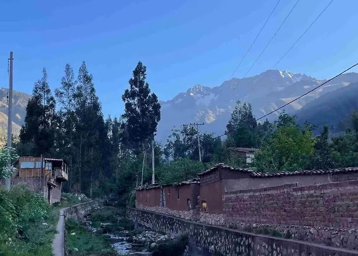 En El Valle Sagrado De Incas, - Unu Samay *